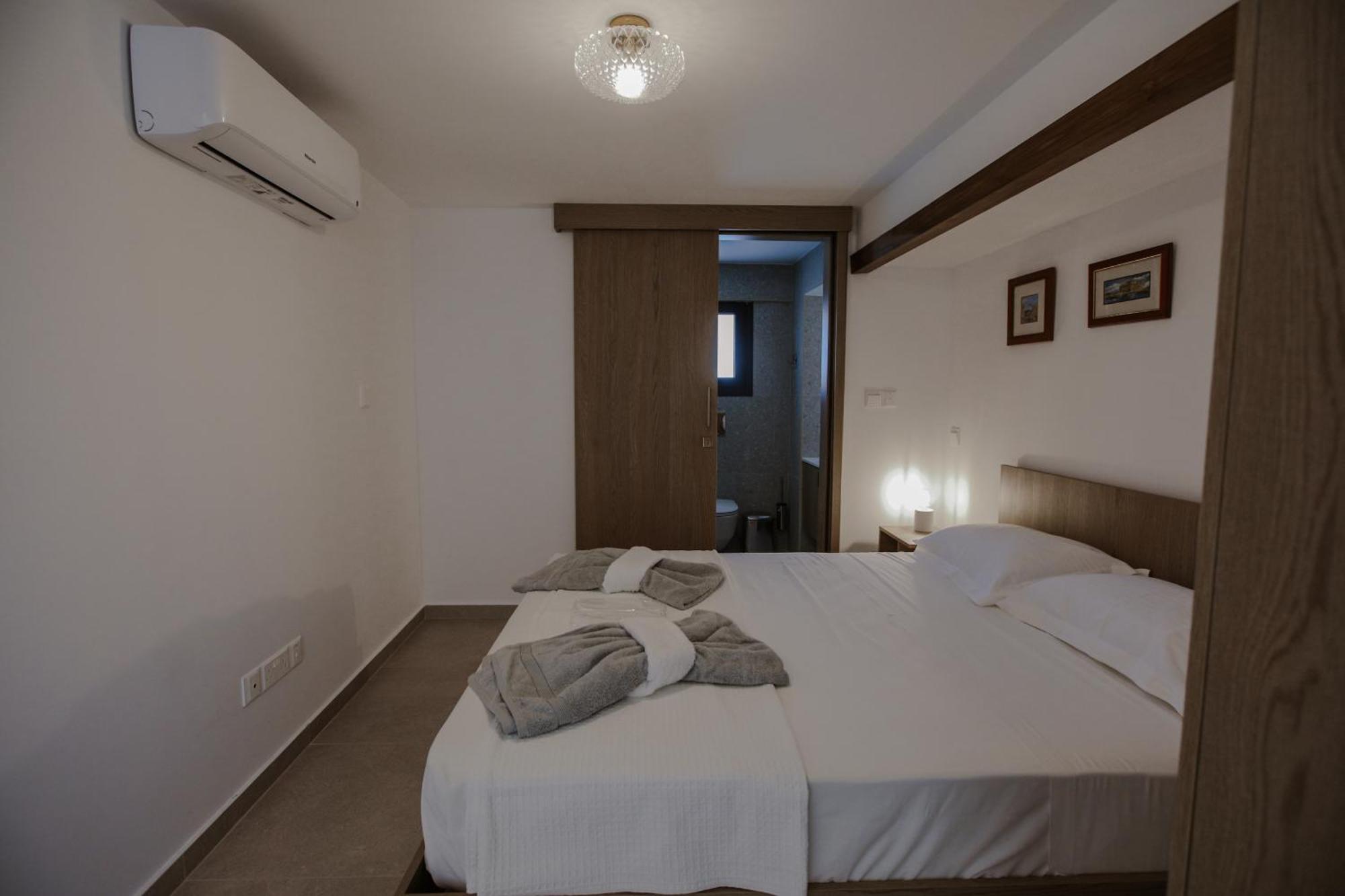 Appartement Panmari à Paphos Extérieur photo