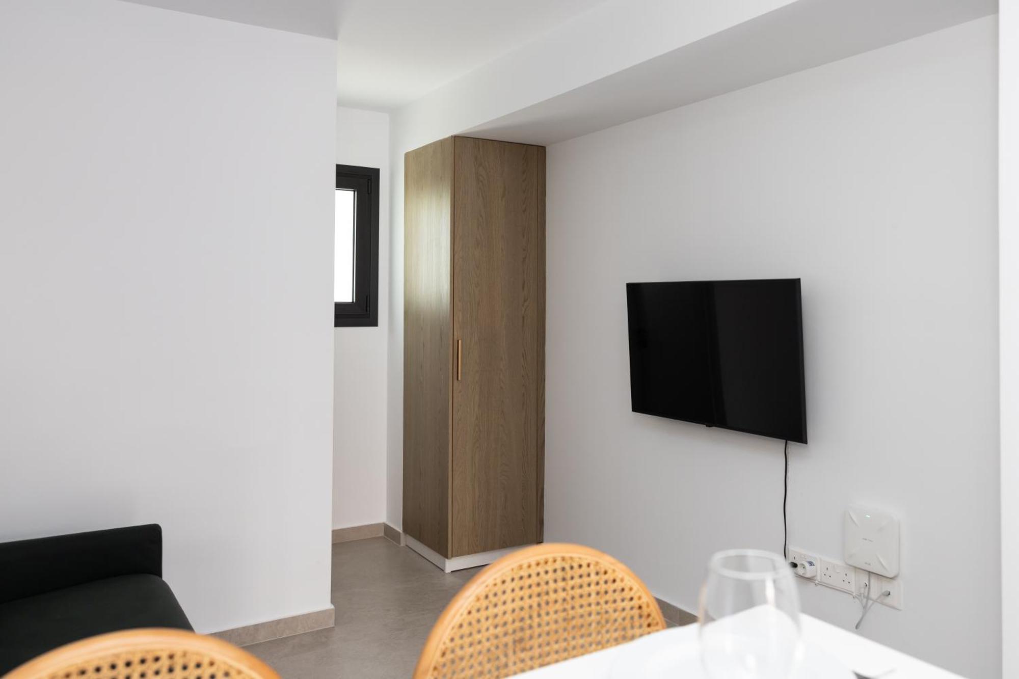Appartement Panmari à Paphos Extérieur photo