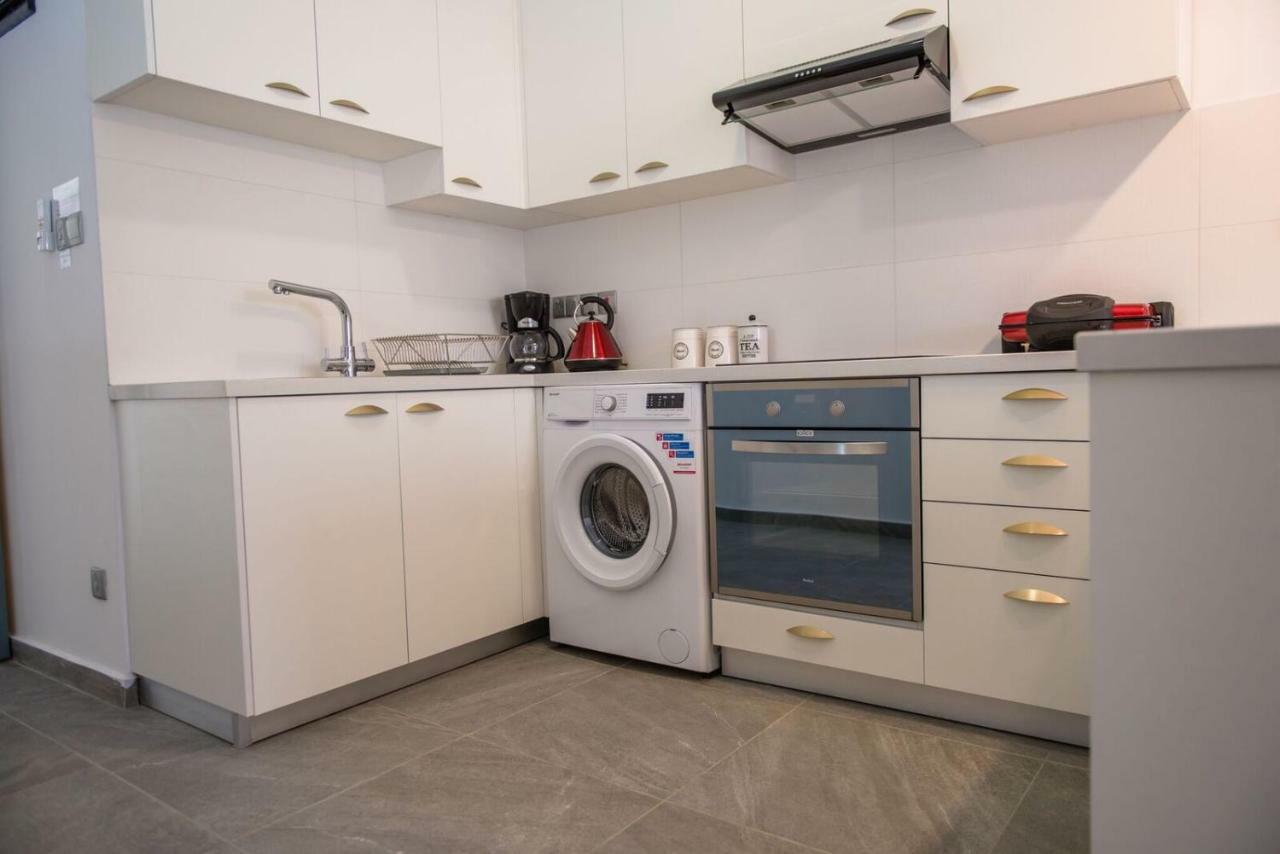 Appartement Panmari à Paphos Extérieur photo